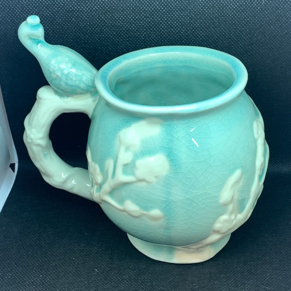 Boston Warehouse Stoneware Peacock Mug 16oz